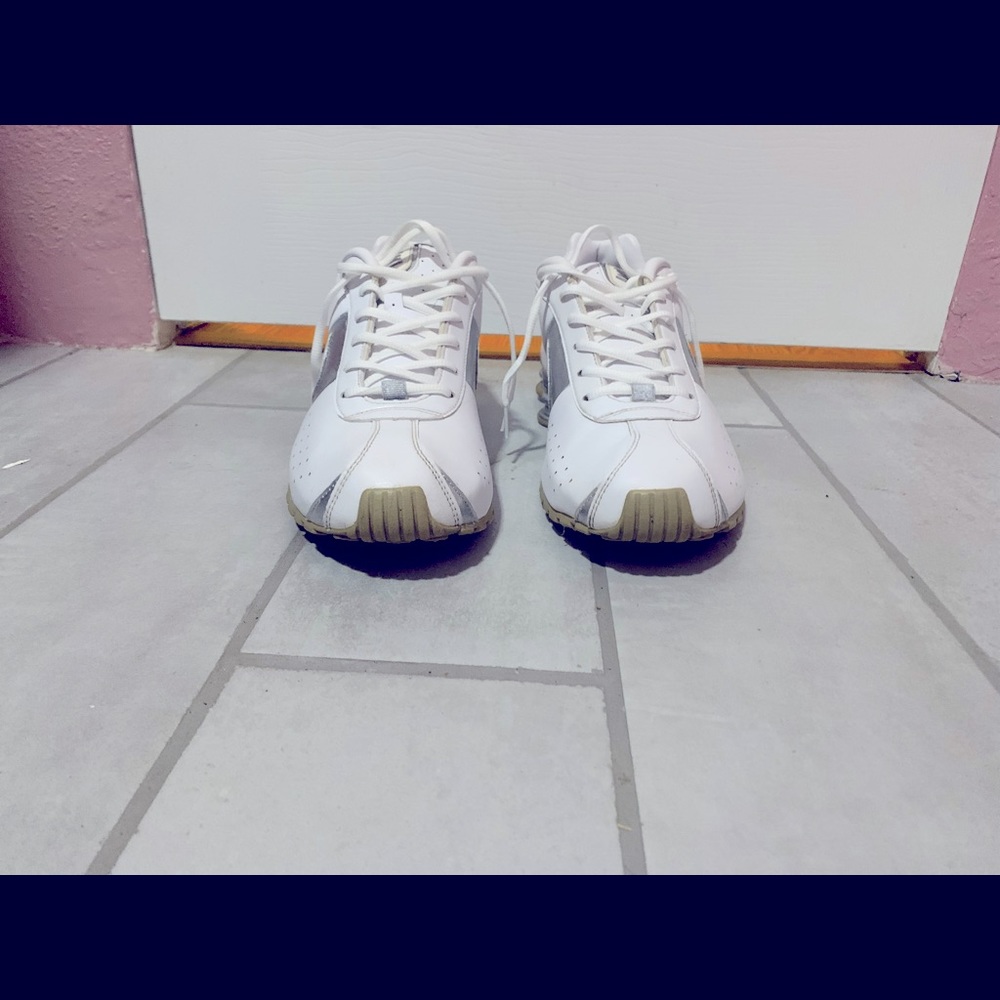 Nike Shox size 11